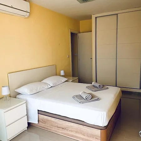 Apartment Primera Linea Playa San Antonio *